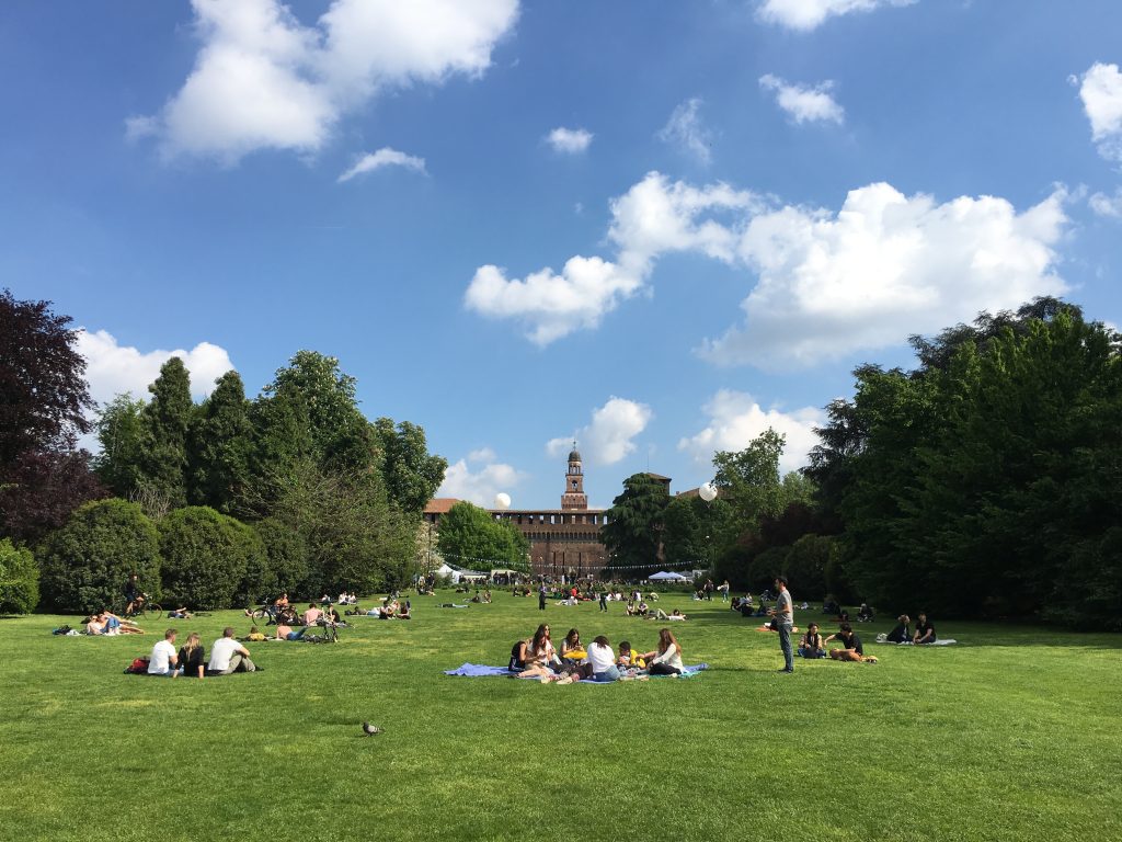 Fotos en Milán en el parque Sempione