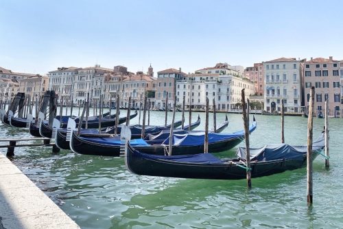 Lee más sobre el artículo Y un día volvimos a pasear por Venecia